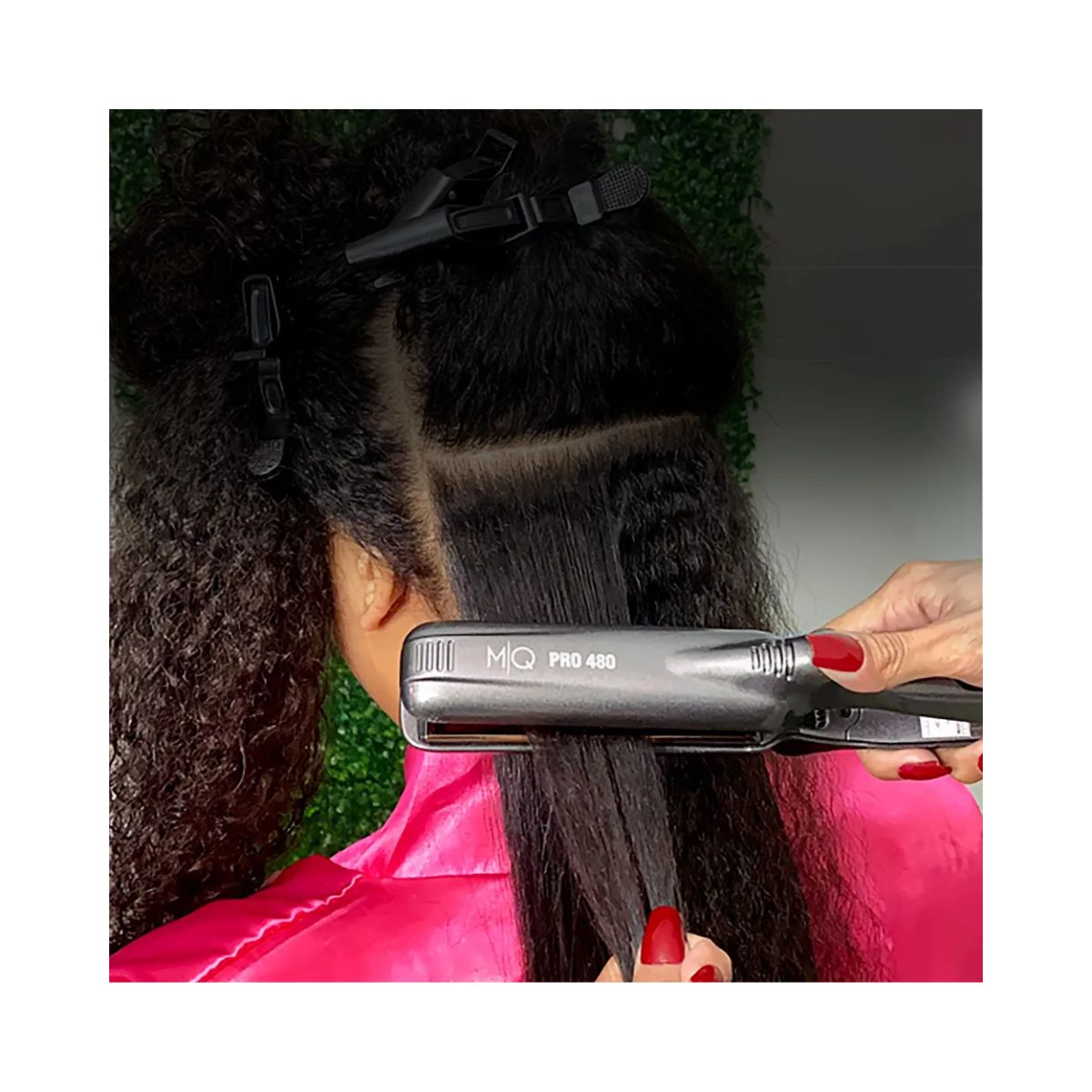 PRANCHA DE CABELO MQ TITANIUM PRO 480 CHUMBO 250°C BIVOLT