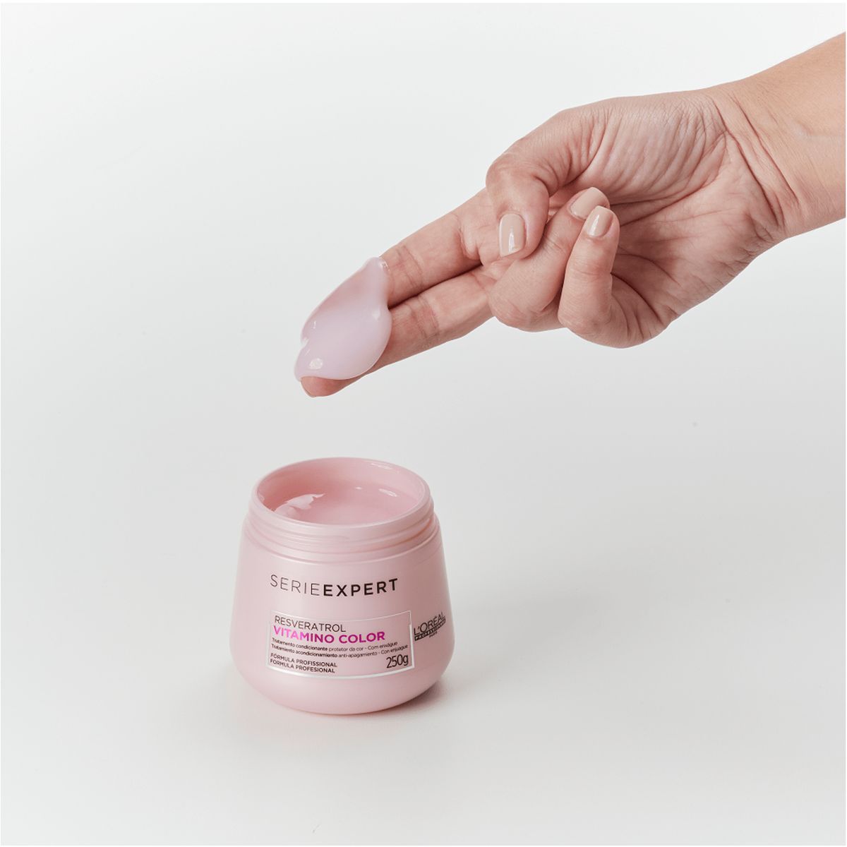 MÁSCARA CAPILAR PROFESSIONNEL SERIE EXPERT VITAMINO COLOR LOREAL 250GR