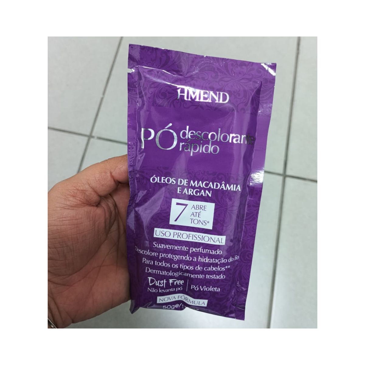 PÓ DESCOLORANTE RÁPIDO COM ÓLEOS DE MACADÂMIA E ARGAN AMEND 50G