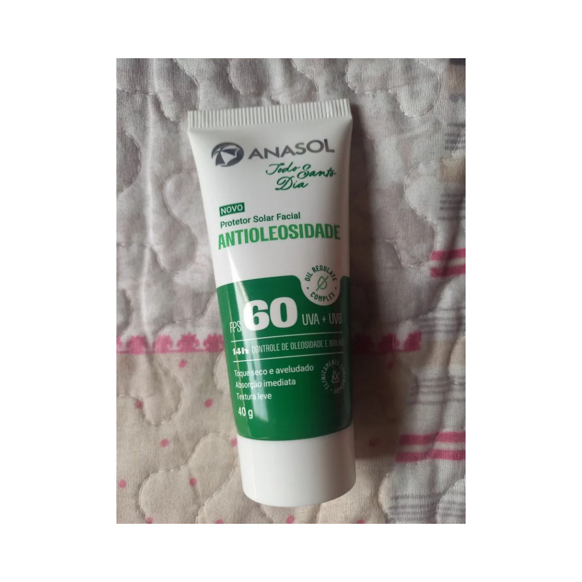 PROTETOR SOLAR FACIAL ANTIOLEOSIDADE TSD FPS 60 40G ANASOL