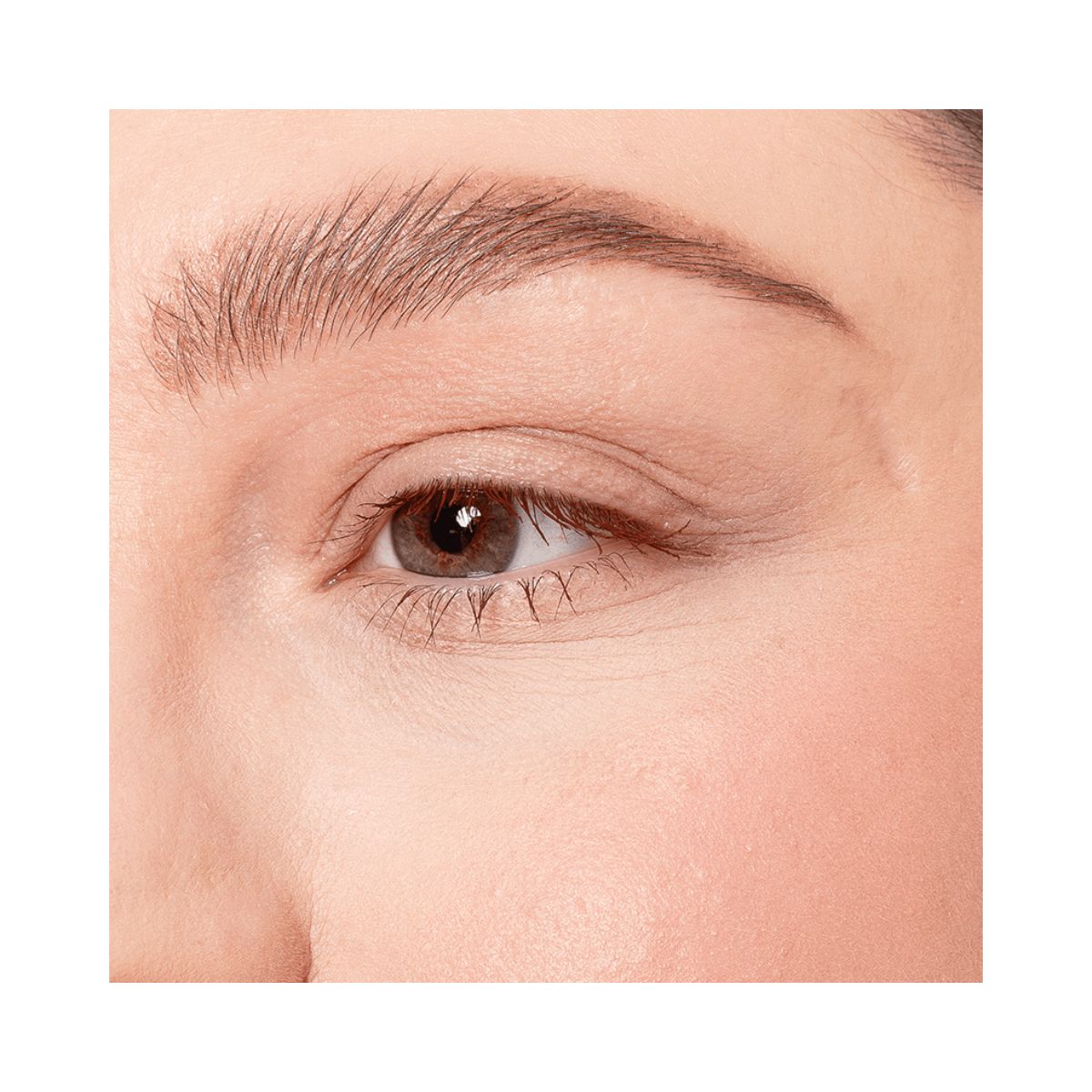 LAPISEIRA PARA SOBRANCELHAS MARI MARIA MAKEUP BROW PENCIL BLONDE 0,1G