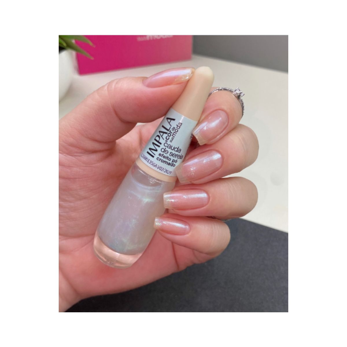 ESMALTE A COR DA MODA EFEITO PO CROMADO CAUDA DE SEREIA IMPALA 7,5ML