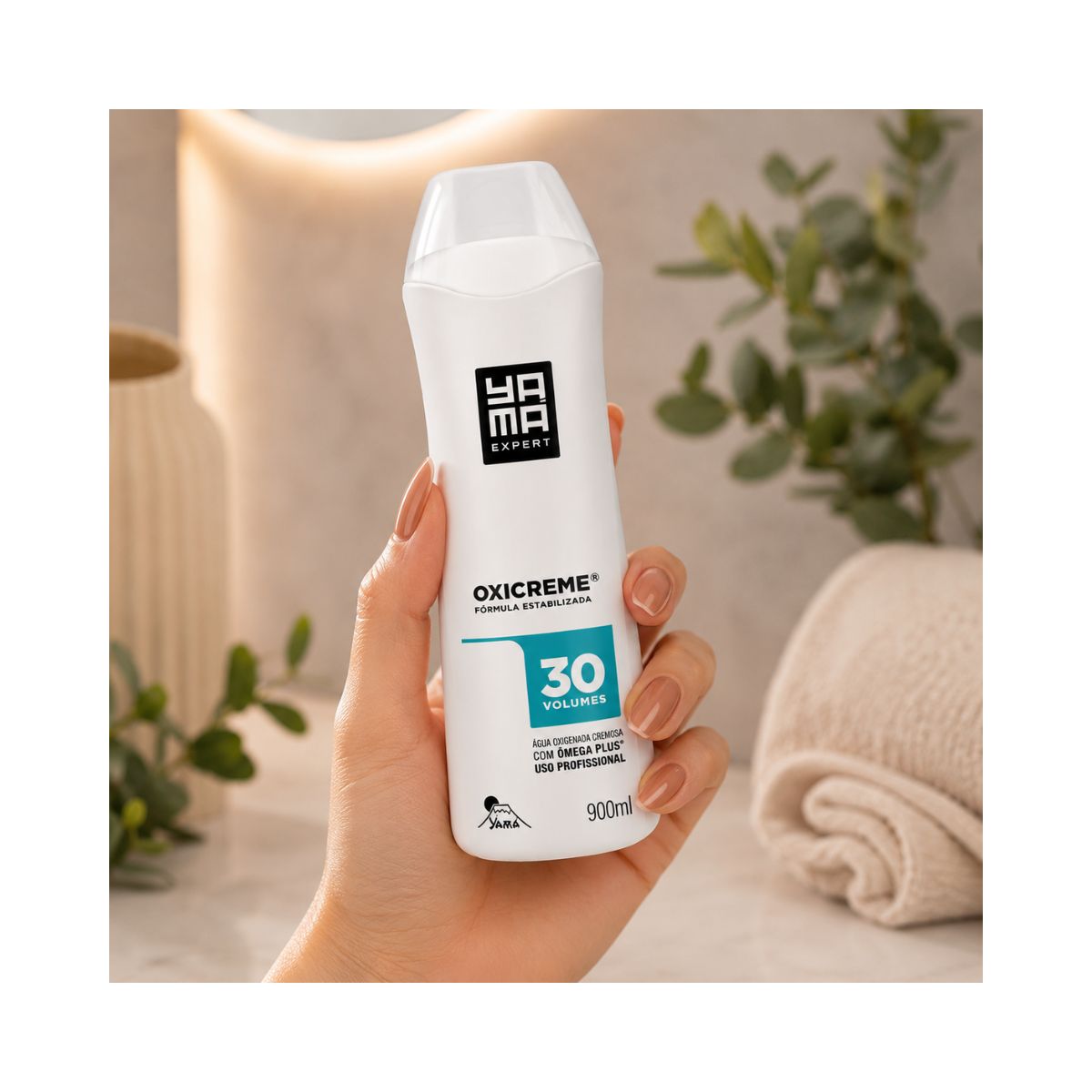 ÁGUA OXIGENADA CREMOSA PROFESSIONAL 30 VOLUMES 900ML