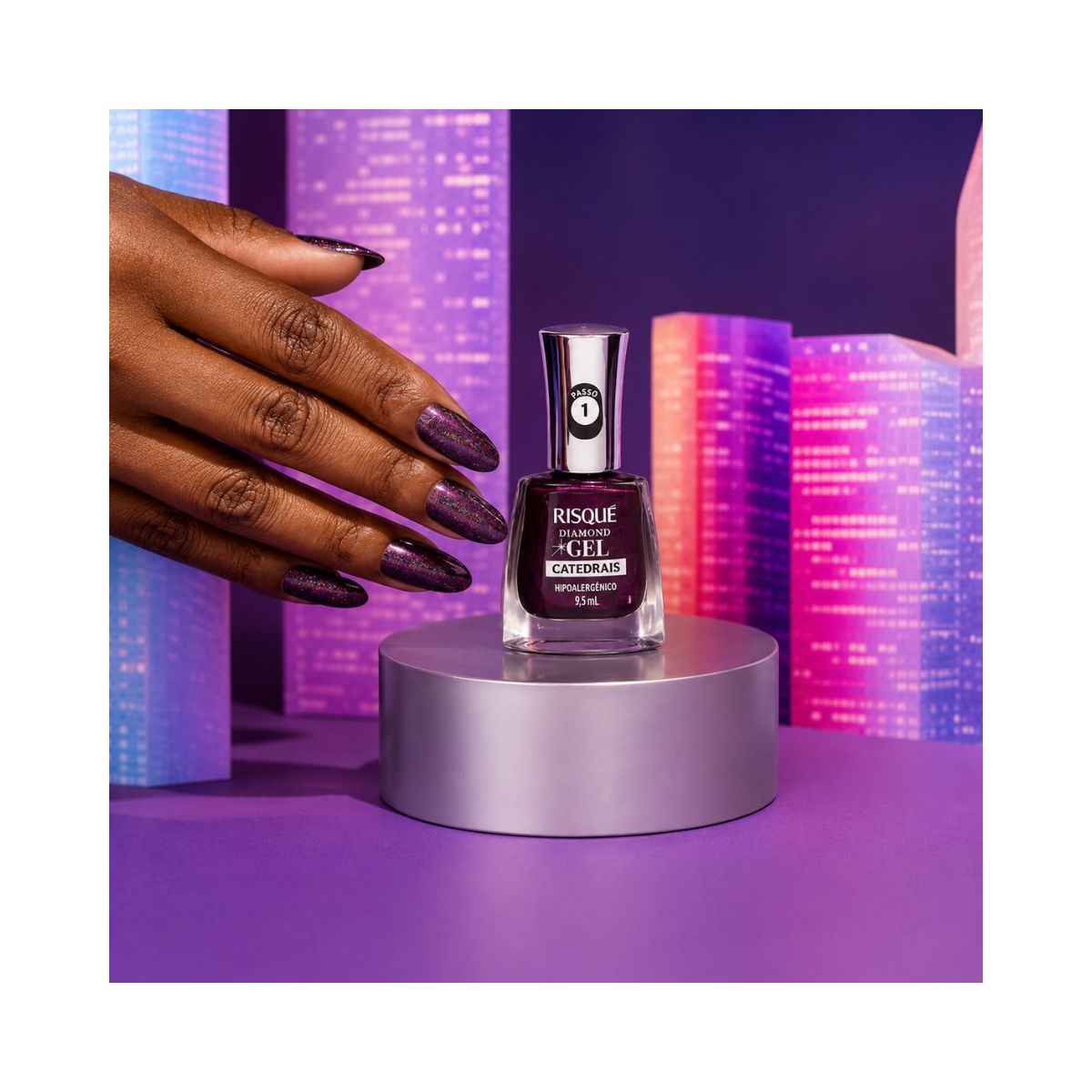 ESMALTE DIAMOND GEL METÁLICO METRÓPOLE NOTURNA CYBERCOLORS RISQUE 9,5ML