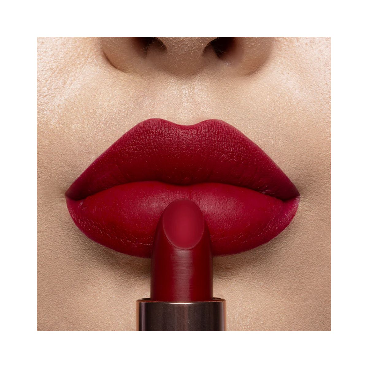 BATOM INSTANT KISS MARIA THEREZA NINA MAKEUP