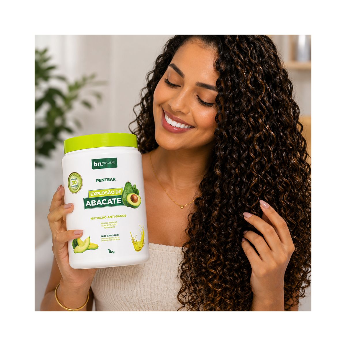 CREME DE PENTEAR EXPLOSÃO DE ABACATE BELEZA NATURAL 1KG