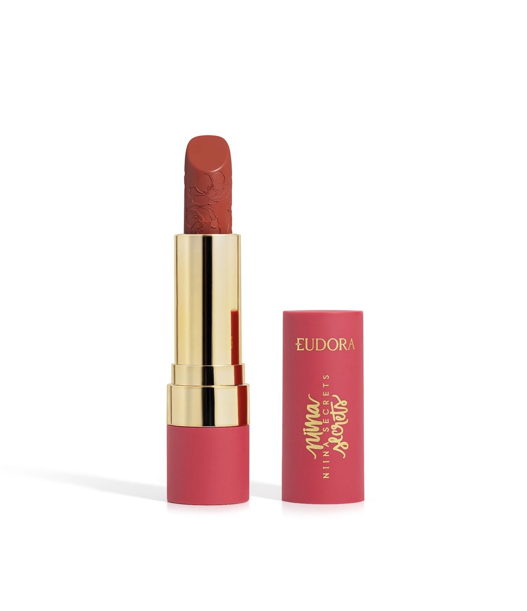 BATOM SOFT PETALS VERMELHO ROMANTICO NIINA 3,6G