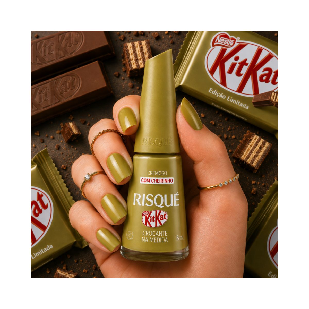 ESMALTE CREMOSO KIT KAT CROCANTE NA MEDIDA RISQUE 8ML